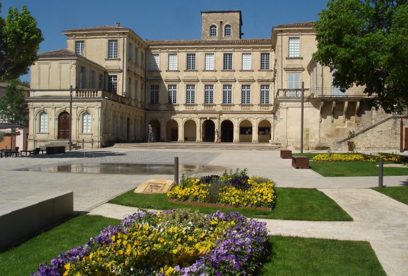 Visites guidées de la Chapelle des Pénitents Blancs et du Château de Simiane à Valréas - 2