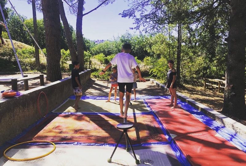 Atelier jeune public « Les arts du cirque, un jeu d’enfant » à Valréas - 0